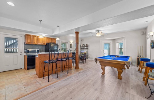 Waves House | Premier Semi-Oceanfront Dog Friendly w/Pool, Hot Tub, Game Room, Cargo Lift