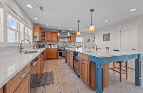 Waves House | Premier Semi-Oceanfront Dog Friendly w/Pool, Hot Tub, Game Room, Cargo Lift