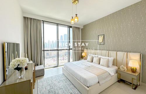 Bur Dubai Apartment | Premium 3BR plus Maids Burj Khalifa & Dubai Mall view