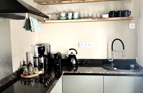 Old Town Apartment | Premium Living Sarajevo Downtown 1000sq/ft-93m2