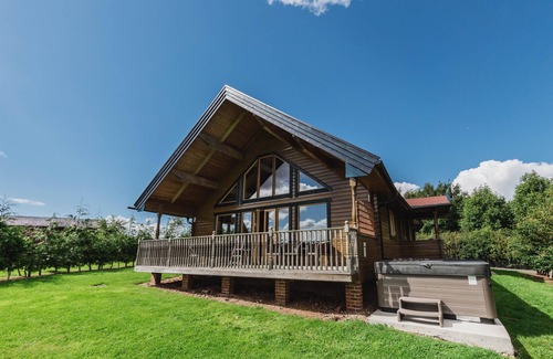 Nunthorpe Apartment | Premium Lodge at Blackthorn Gate