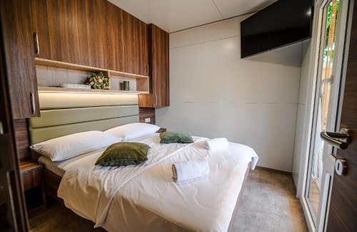 Terme Catez House | Premium Mobile Homes with thermal riviera tickets