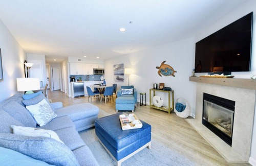 Rio del Mar Condo | Premium Villa - Ocean View - SEASCAPE - Heated 80° Pools - Relaxing Fireplace - Ground Level
