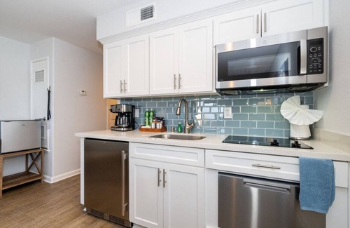 Rio del Mar Condo | Premium Villa - Ocean View - SEASCAPE - Heated 80° Pools - Relaxing Fireplace - Ground Level