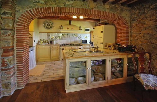 Pieve a Elici Villa | Premium villa with terrace