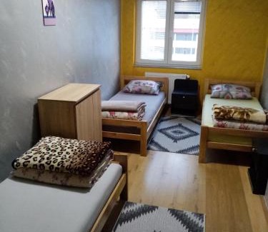 Sevojno House | Prenociste DUGA