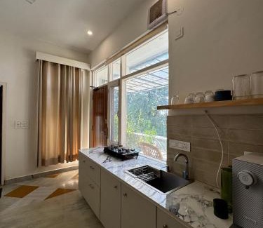 Bir Bed & Breakfast | Prerna Homes