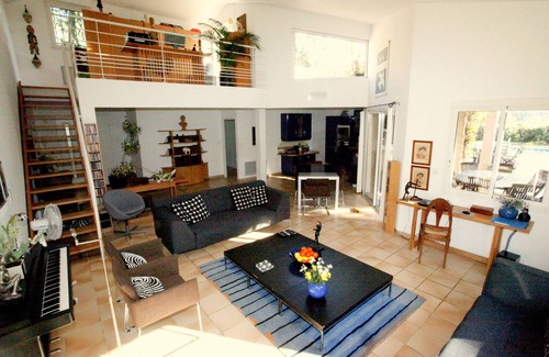 La Croix-Valmer Villa | PRESQU'ÎLE DE ST TROPEZ. CONTEMPORARY VILLA ON ONE LEVEL 180m2 swimming pool