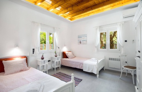 Kontokali Villa | Prestige Villas | KONTOKALI BAY | Waterfront Villa 2 mins Walk to Sandy Beach