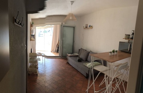 Le Brusc Apartment | PRETTY GROUND GARDEN RENOVATES THE BRUSC