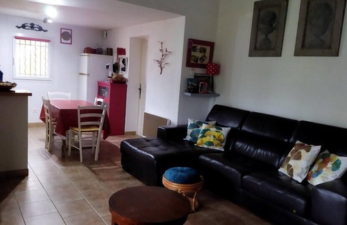 Quinson House | Pretty house in a comfortable subdivision