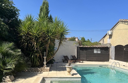 Chateauneuf-de-Gadagne Other | Pretty town Mas with swimming pool (sleeps 22)
