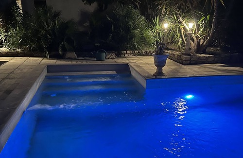 Chateauneuf-de-Gadagne Other | Pretty town Mas with swimming pool (sleeps 22)