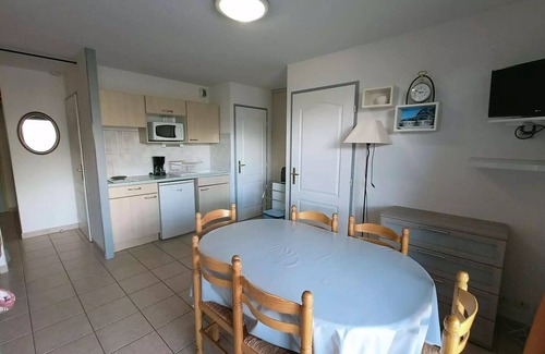 Reallon Apartment | Pretty T2 resort center 6 sleeps in Réallon B25