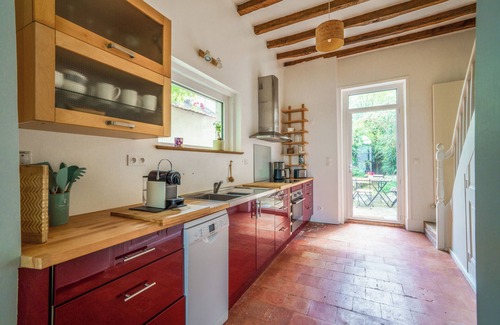 Chinon House | Pretty town house in the heart of Chinon + garden