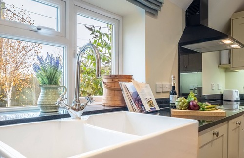 Thornham Apartment | Pretty Victorian semi-detached cottage