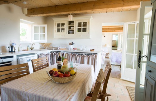 La Garde-Freinet Villa | Pretty villa with pool in tranquil countryside near the beaches of St Tropez