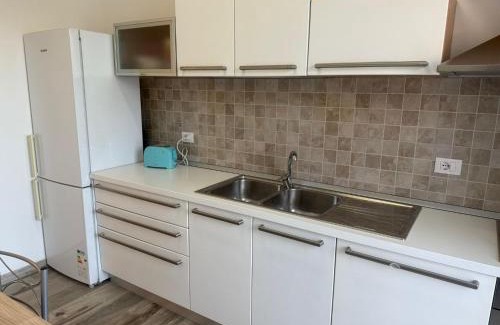 Merine Apartment | Pri Mar Holiday Home