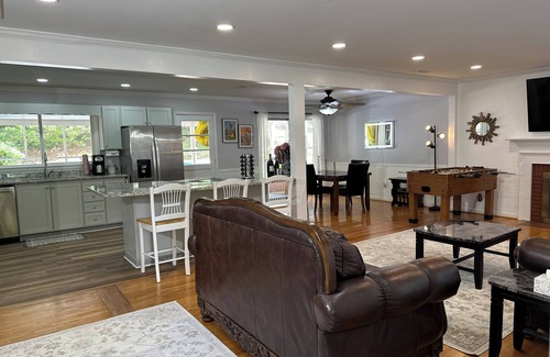 National Hills House | Price reduced. Pool home, Augusta, next to Masters Golf Course- National Hills