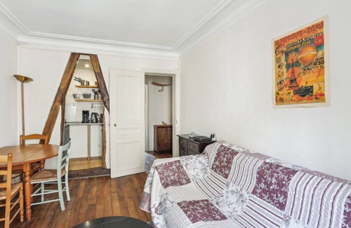 Quartier de la Salpetriere Apartment | PRIMATICE · Authentique 2 Pièces - Paris 13e