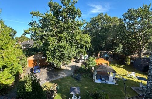 Winton House | Prime Bournemouth stay with luxury spa option