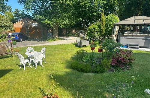 Winton House | Prime Bournemouth stay with luxury spa option
