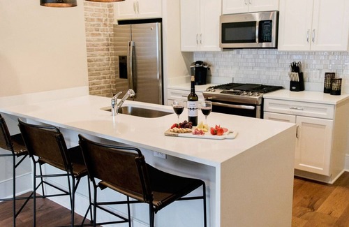 Central Business District Hotel | Prime CBD Location: Historic New Orleans Charm + Modern Comfort