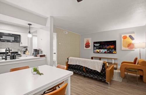 Wooten Apartment | Prime Crestview Suite! Great for ACl, F1, + More!