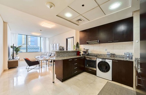 Bur Dubai Apartment | Prime DIFC Location – Elegant 1BR in Sky Gardens