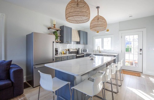 Marblehead House | Prime location in town w parking! Walk to beach, shops & harbor-Sleeps 9