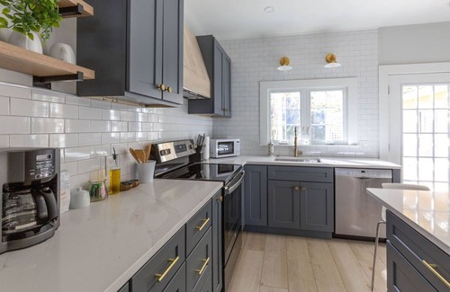 Marblehead House | Prime location in town w parking! Walk to beach, shops & harbor-Sleeps 9