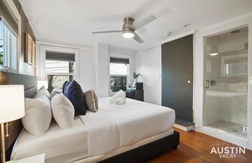 Clarksville House | Prime Location w King Accommodations Near Downtown