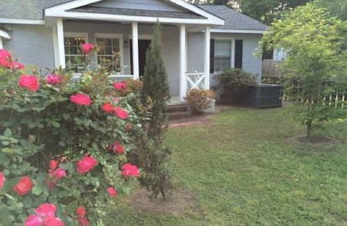 Aiken Cottage | Prime Mid-town Location. Two Minutes to Bruce's Field, Fresh Market & Shops
