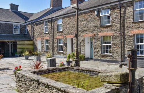 Edmonton House | Primrose Cottage