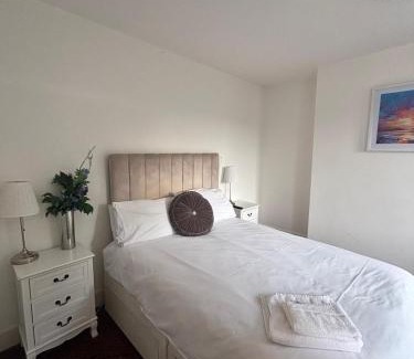 Reigate Hotel | Prince of Wales