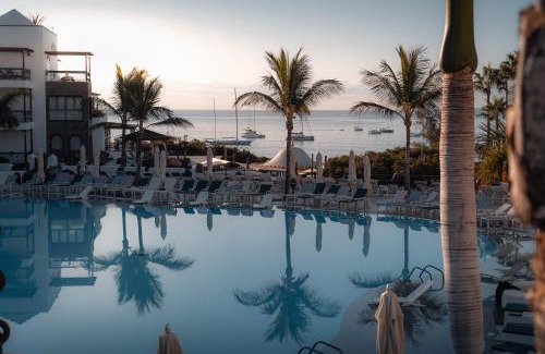 Playa Blanca Hotel | Princesa Yaiza Suite Hotel Resort