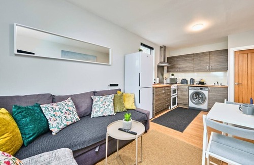 Portrush Apartment | Princess Green 5 ~ Penthouse on Harbour Peninsula