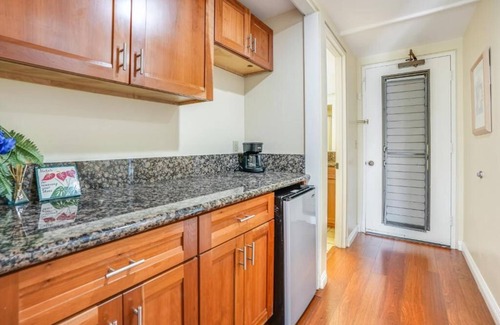 Princeville Resort | Princeville Kauai Condo Sleeps 3