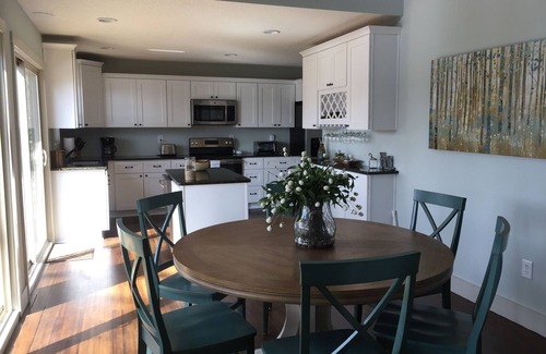 Seneca House | Pristine views from Lakefront Home