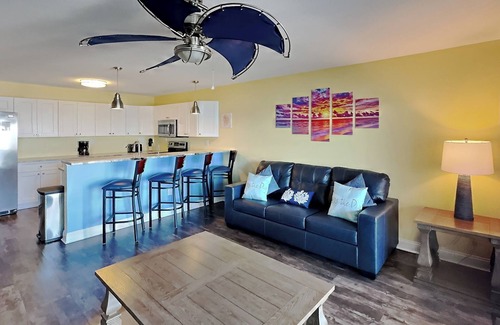 Put-in-Bay Condo | Private 1 Bedroom 1 Bath Condo on the Water - Sleeps up to 6 max - C103
