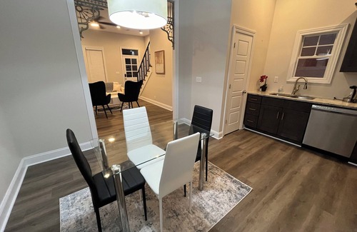 Old Louisville House | Private 2 bed, 1.5 bath, Luxury new home in the heart of downtown Louisville.