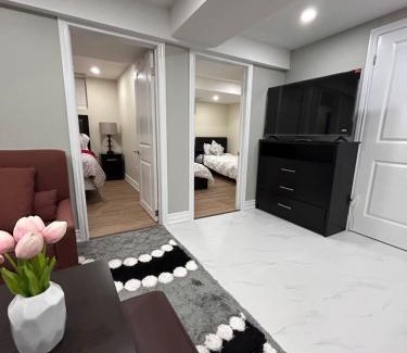 Pickering Apartment | Private 2bedroom Unit, Free Parking, Free from Smoke & Pet, Self-Check IN