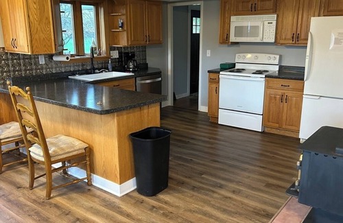 Marshland Other | Private 5-bedroom farmhouse with AC in Rural Houston