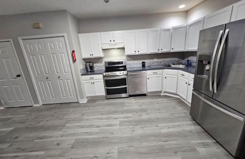 Southbury Apartment | Private Apt In Southfordsouthbury
