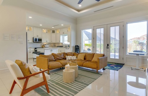 Brownsville House | Private Backyard Oasis: Brownsville Family Home