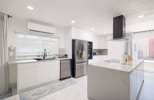 El Cajon House | Private Backyard Oasis w/Pool, Hot Tub & 2 Grills