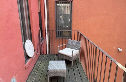 Harlem Apartment | Private Balcony Room - Shared Luxurious Apartment - Central Harlem