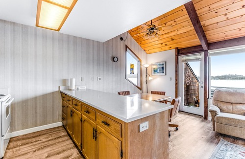 Newport Condo | Private Bayfront Home with Fishing Dock - Dogs Welcome