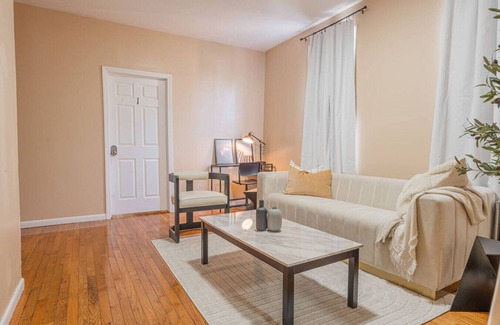 Constable Hook Apartment | Private BR | Wlk to NYC Train 3