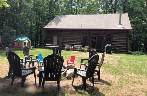 Chief Lake Cabin | Private Cabin with Sand Beach on the Chippewa Flowage - Great Fishing!